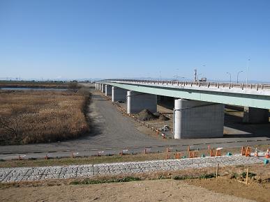 国道４号線の利根川橋（上り線）の写真"